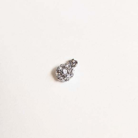 Round Charm with Jewels - Picture 8 of 9
